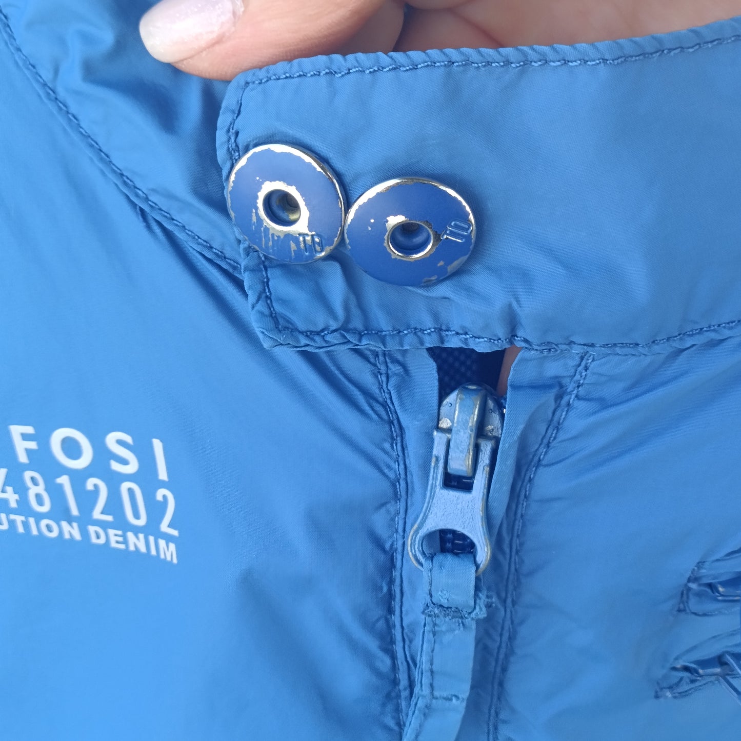 Casaco Corta-Vento de Menino Tiffosi Azul com Capuz Oculto 5-6 anos
