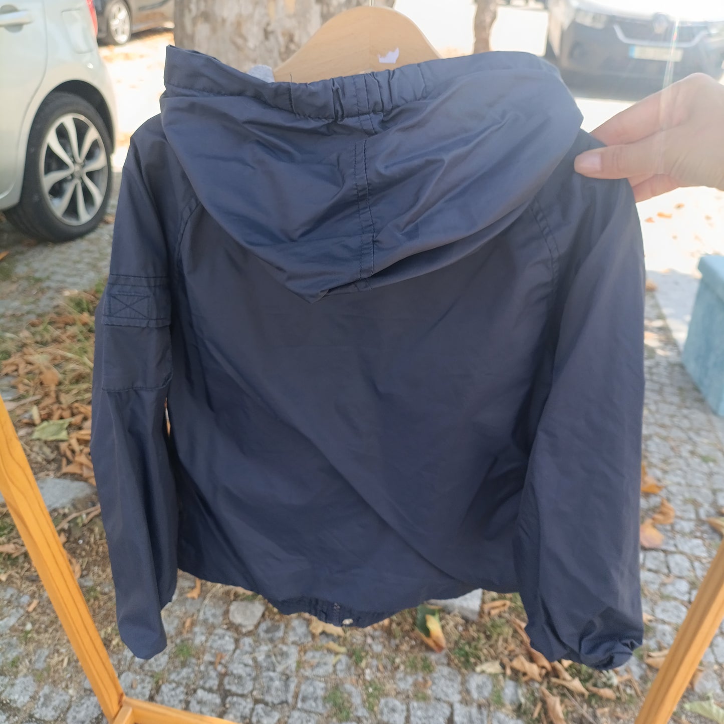 Casaco Blusão Corta-Vento Zippy Azul-Escuro com Capuz 5-6 anos