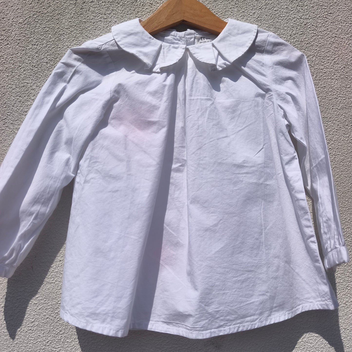 Camisa Branca Básica com Gola Bebé – ZY- 3-4 anos
