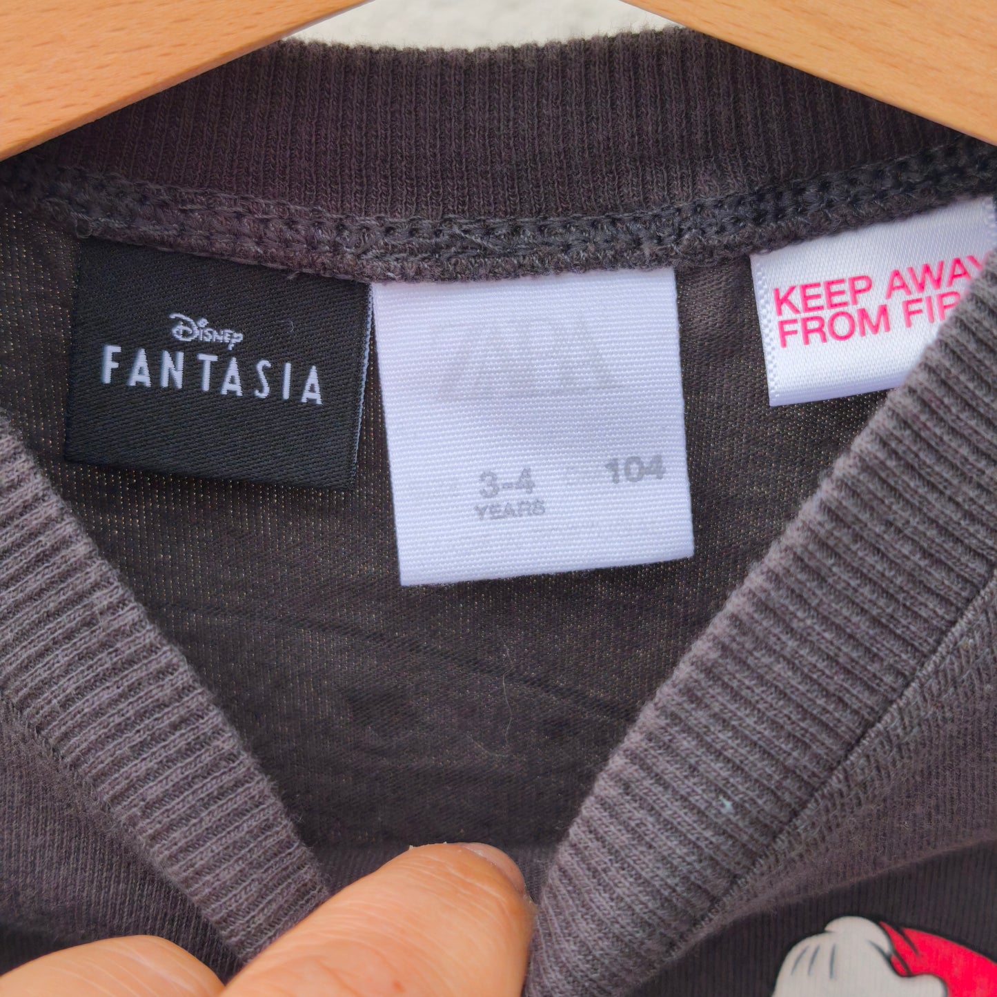 Camisola Zara Disney "Fantasia" Mickey Feiticeiro