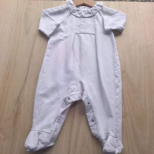 Babygrow Pijama Clássico com Gola Trabalhada – Branco