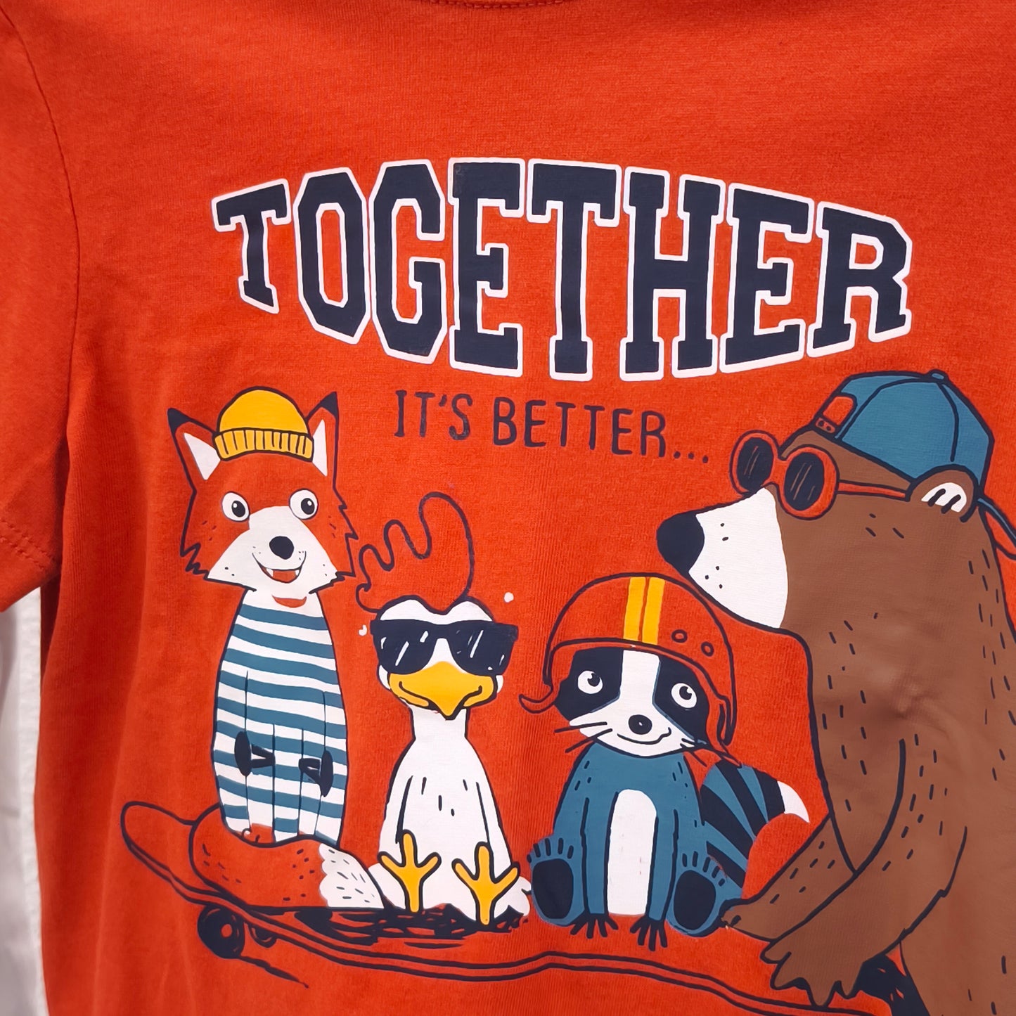 T-shirt C&A "Together" com Efeito de Dupla Manga 5-6 anos