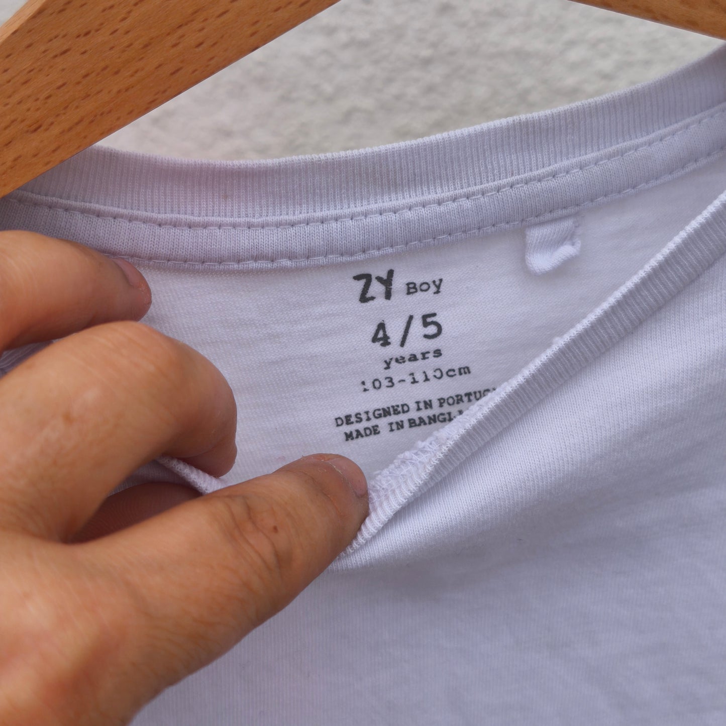 Camisola Básica Branca de Manga Comprida ZY Boy