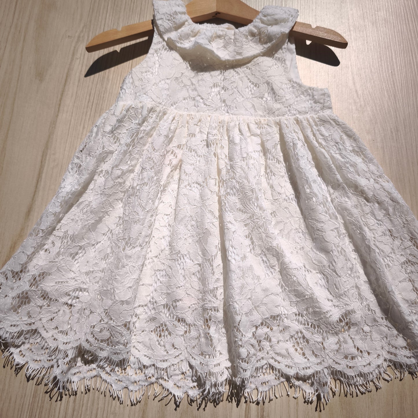 Vestido de Renda Branco H&M