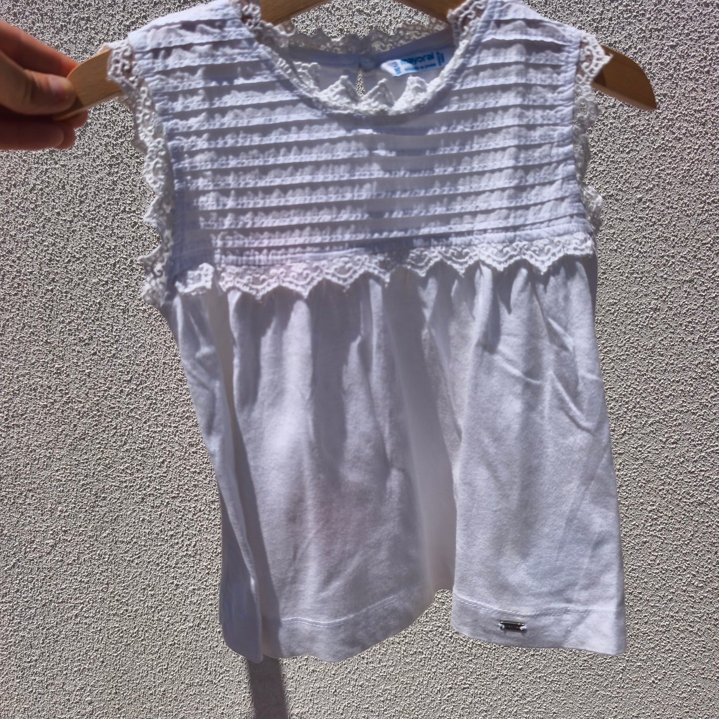 Blusa Mayoral Branca Sem Mangas com Renda – 3 Anos (98cm)