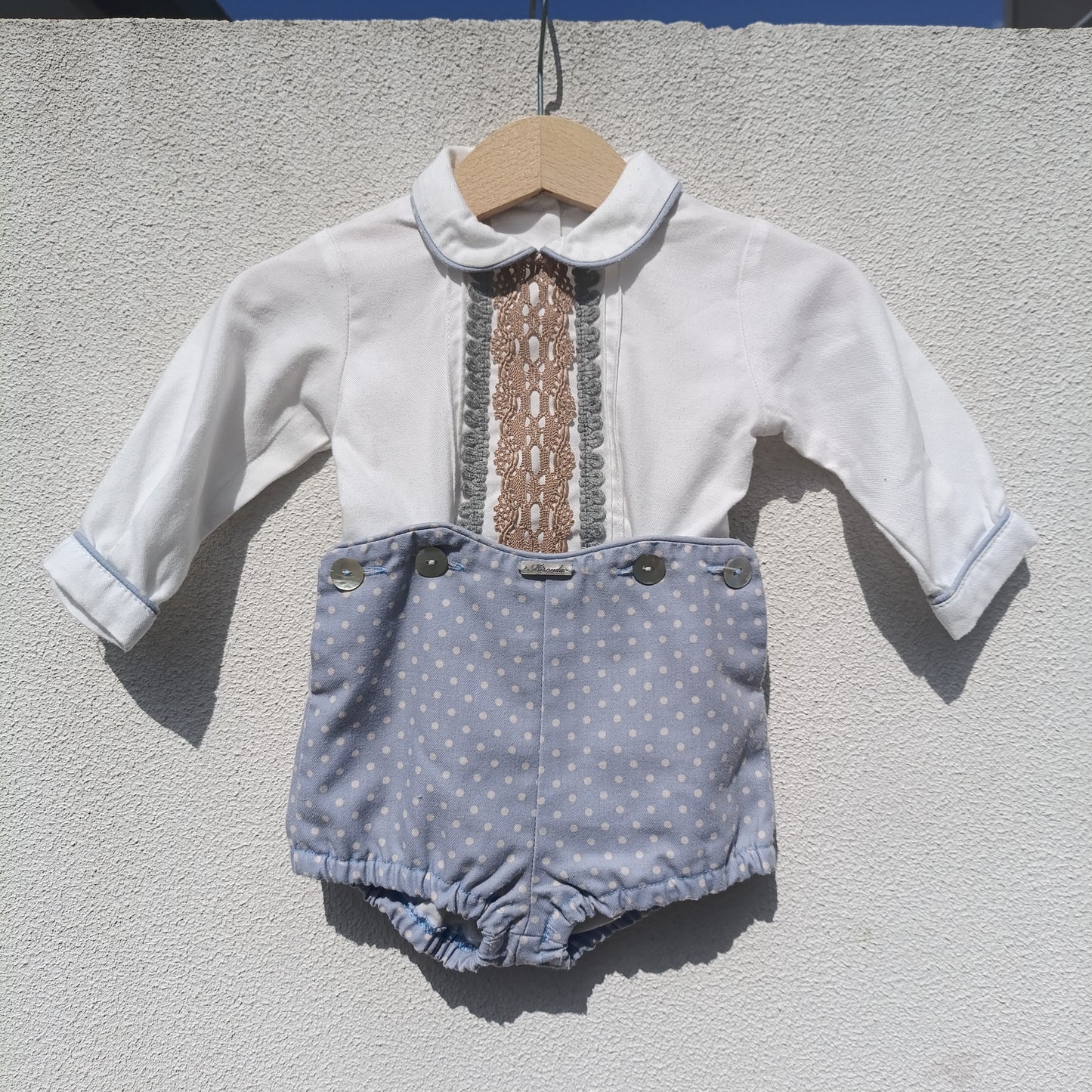 Conjunto / Fofo de Cerimónia Miranda Azul e Branco a Bolinhas – 6 Meses