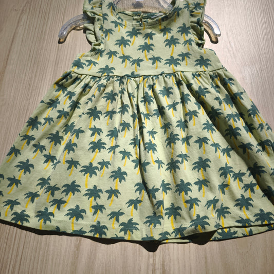 Vestido Verde-Menta com Padrão de Palmeiras