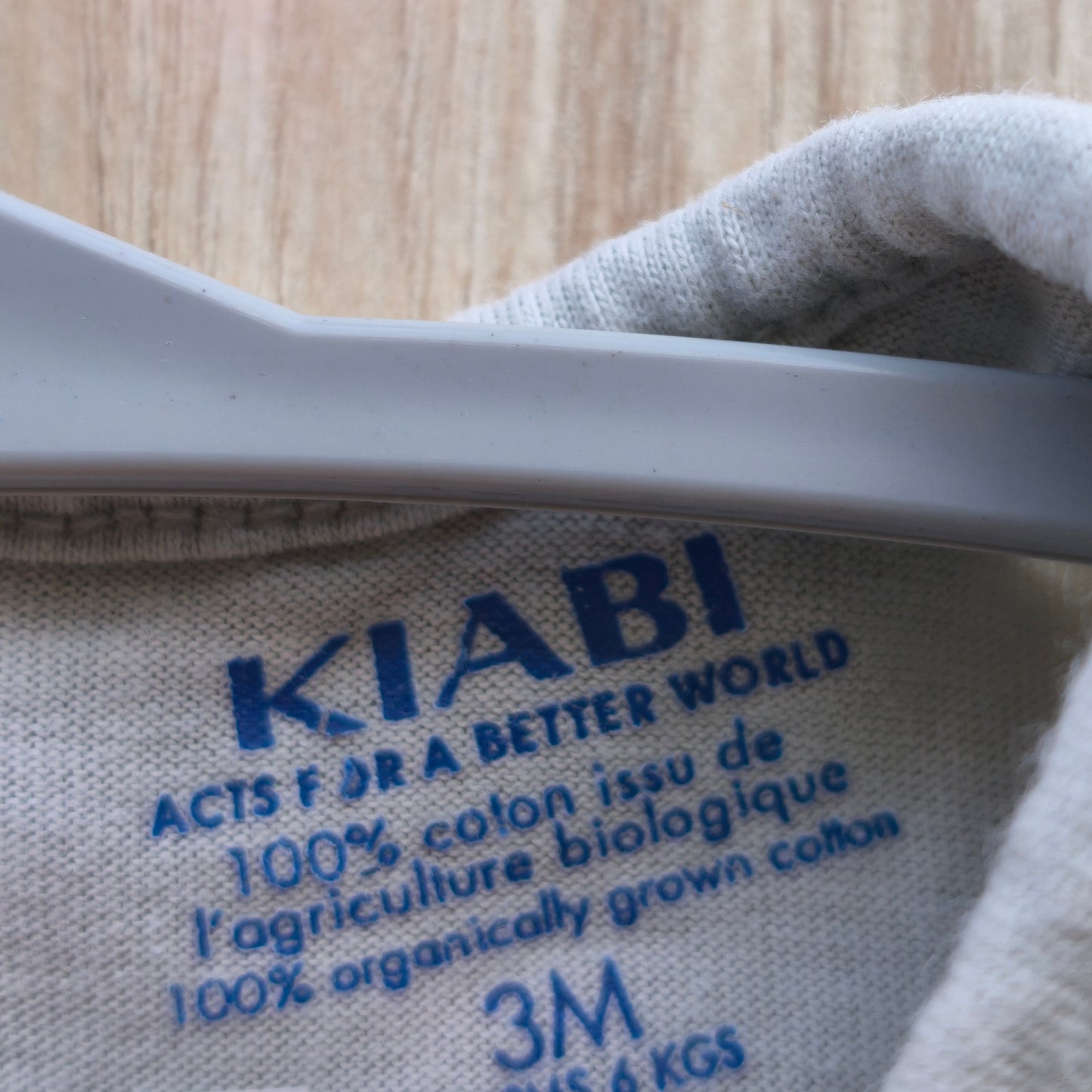 Camisola Kiabi de Manga Comprida com Detalhes Florais – 3 Meses (60 cm)