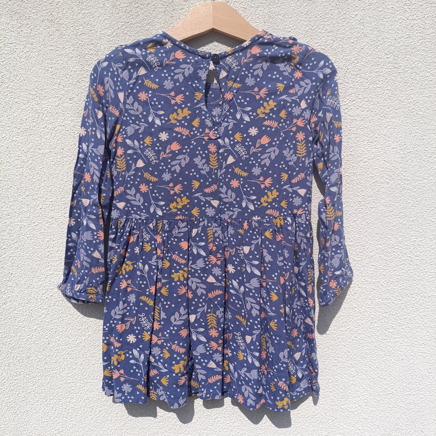 Vestido Floral Azul com Folhos no Peito – 3 a 4 Anos (estimado)