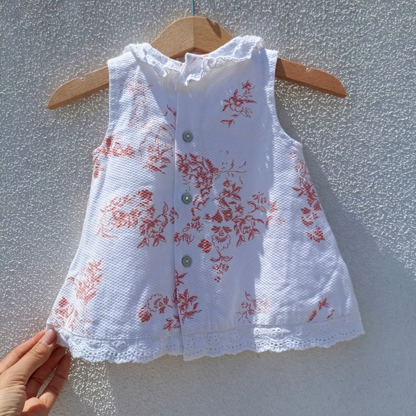 Vestido Zippy (ZY) Floral com Pormenores em Bordado Inglês – 1 a 3 Meses (55-61 cm)