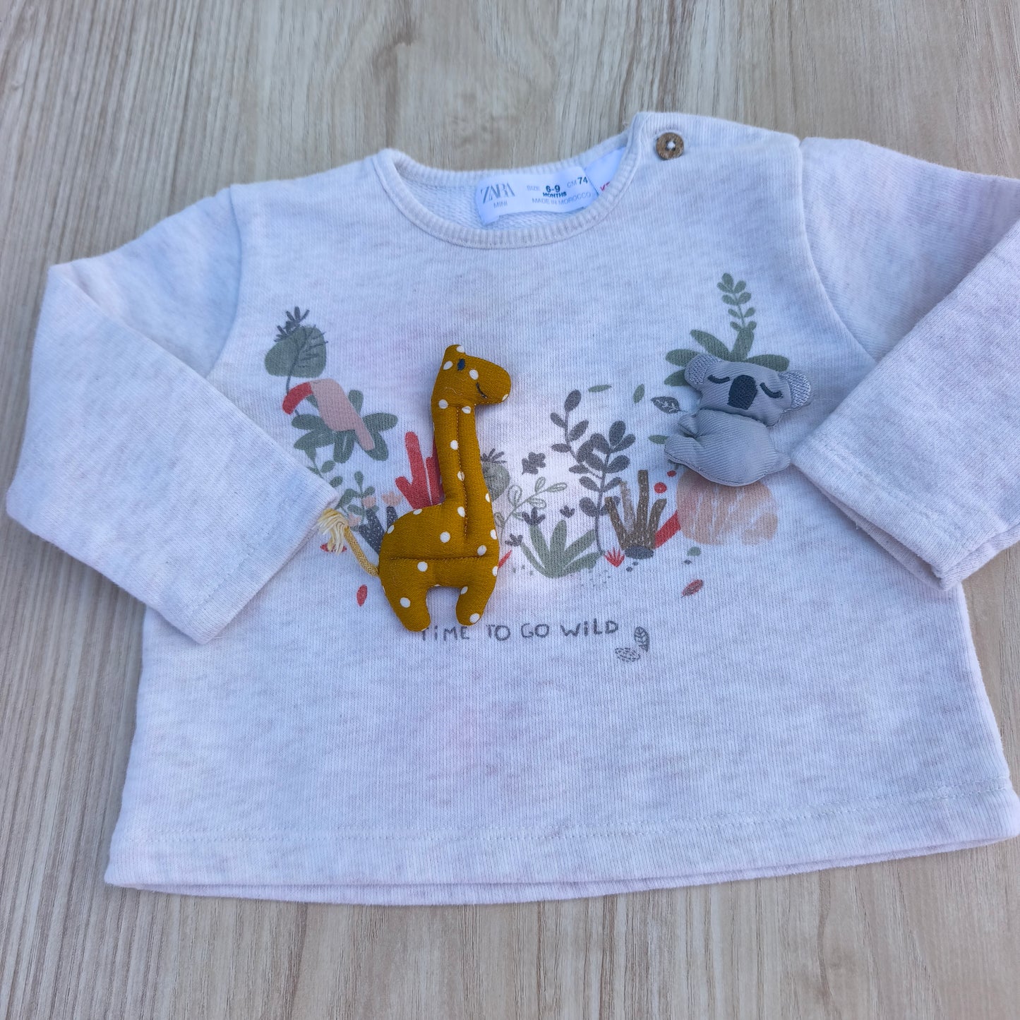 Camisola Zara Baby "Time to go Wild" com Girafa e Coala 3D – 6-9 Meses (74 cm)
