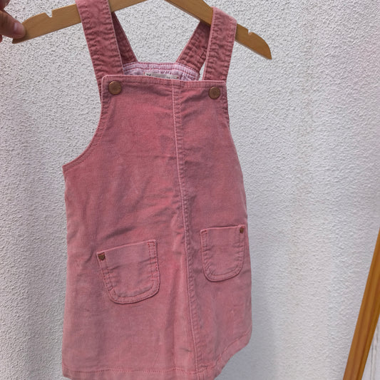 Vestido Jardineiras em Veludo Rosa ZY – 18/24 Meses