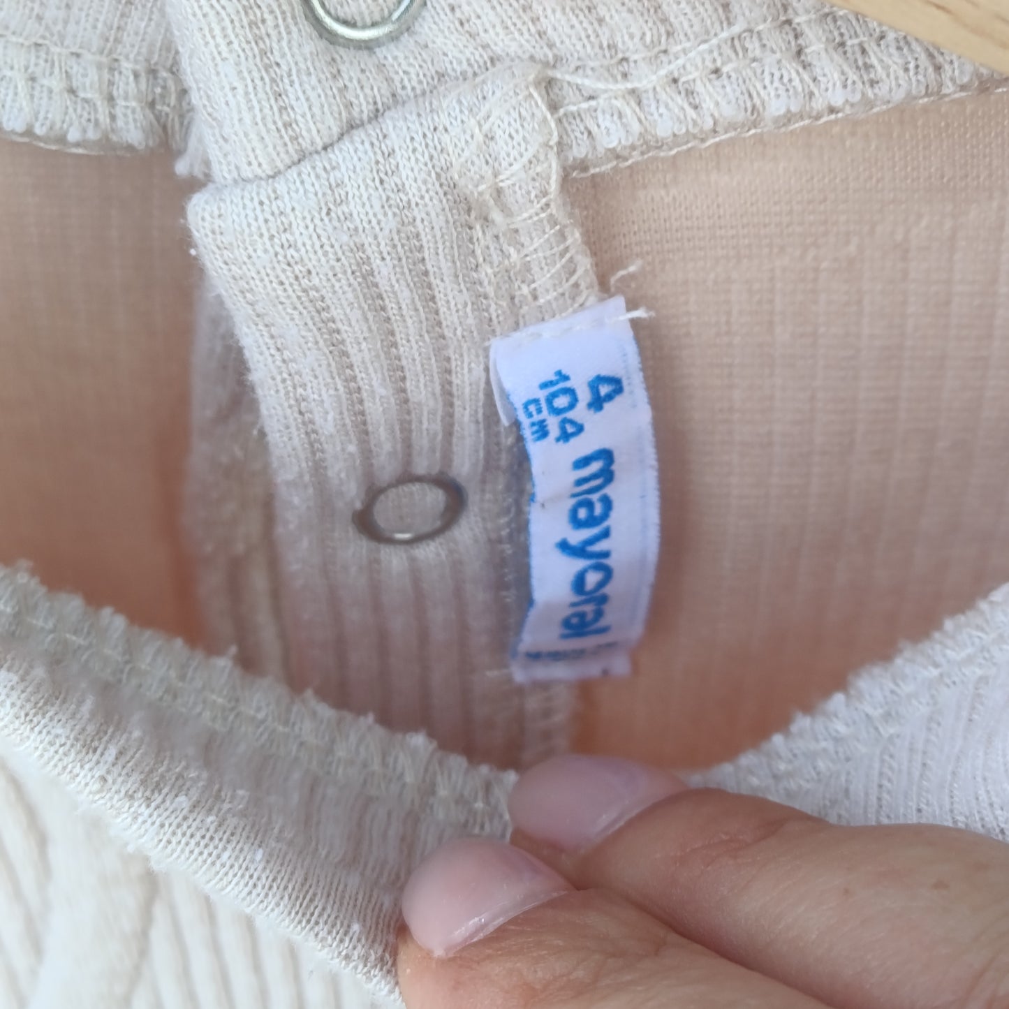 Conjunto de Camisola e Calças Mayoral Bege com Relevo de Ursos