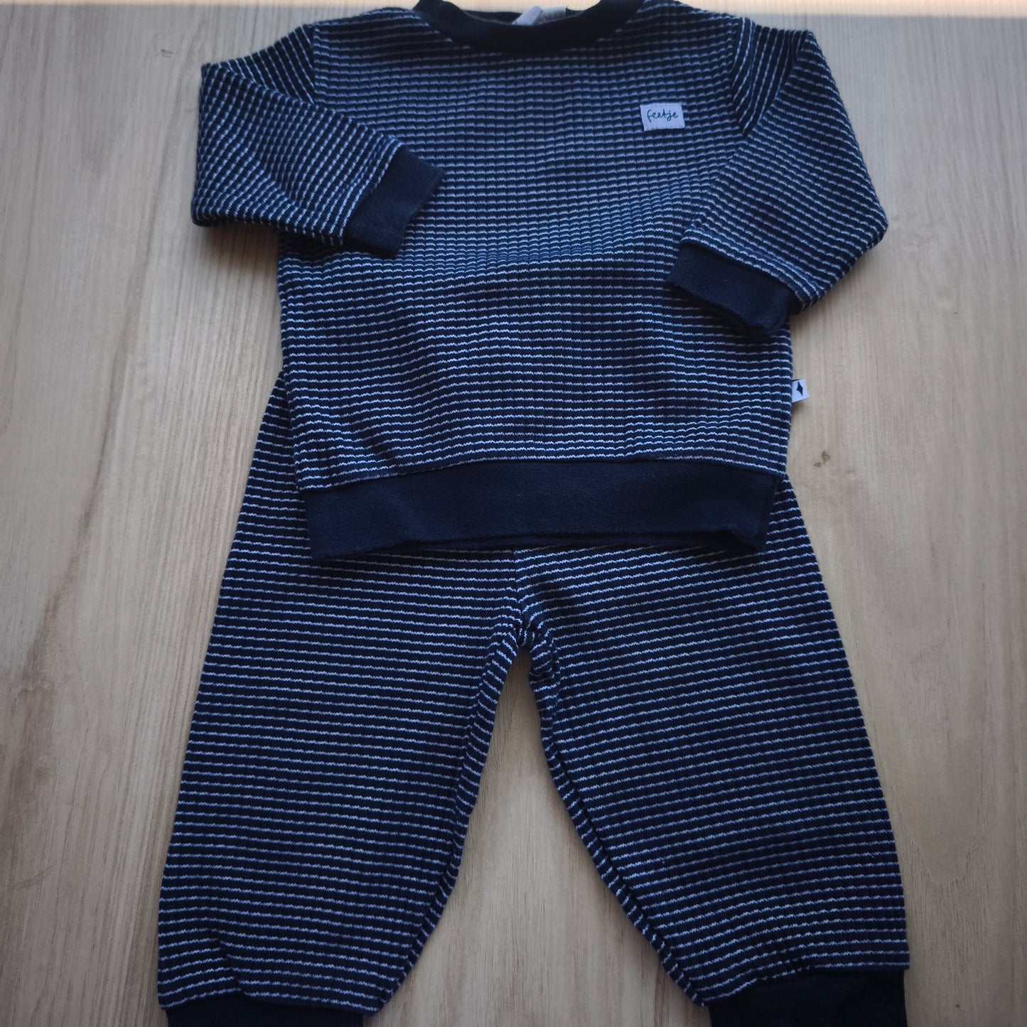 Conjunto de Camisola e Calça de Malha Às Riscas, Feetje