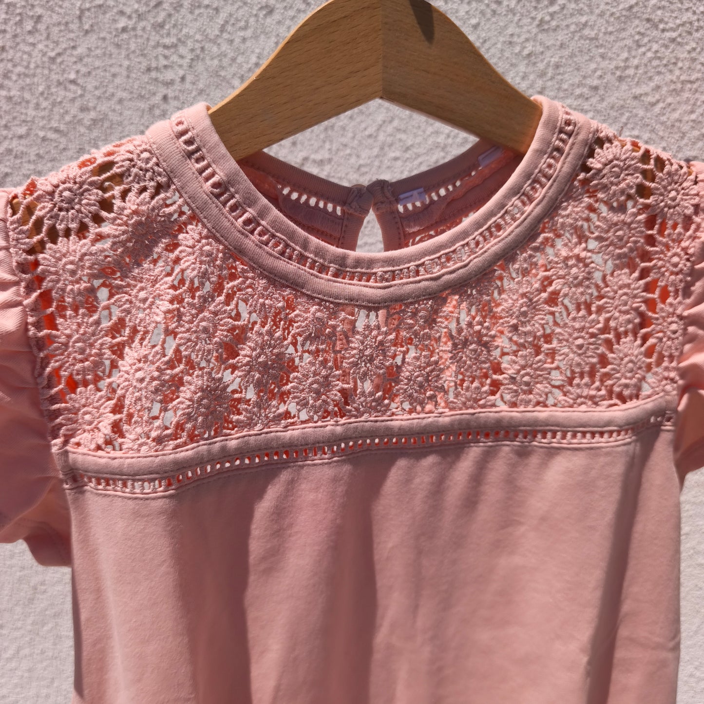 T-shirt Mayoral Rosa com Detalhe em Renda