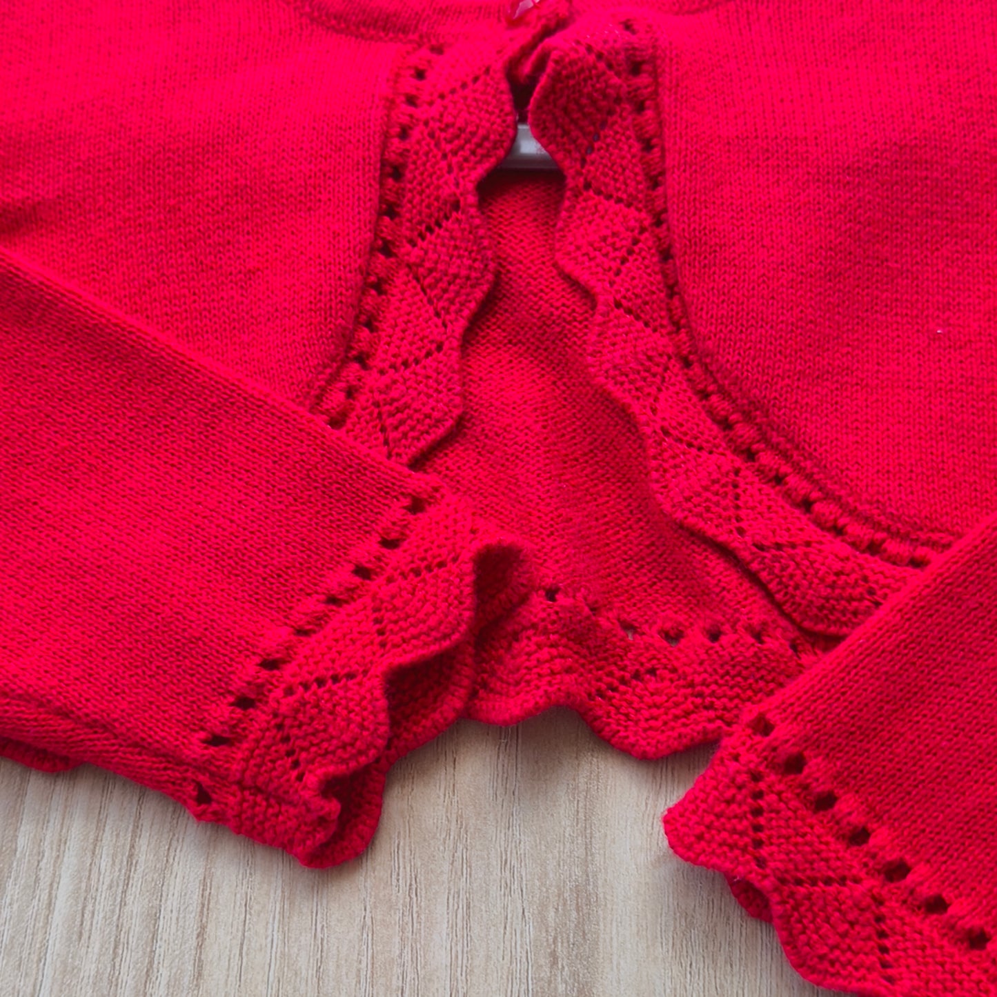 Casaco Bolero Mayoral Vermelho em Malha Trabalhada – 4-6 Meses (68 cm)