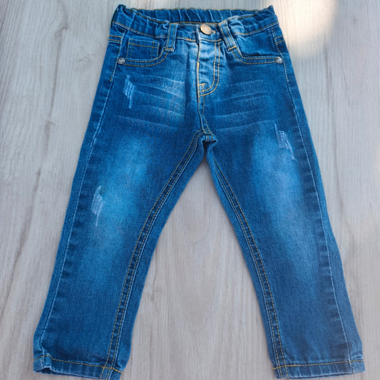 Calças Jeans com Efeito Desgastado. 12M