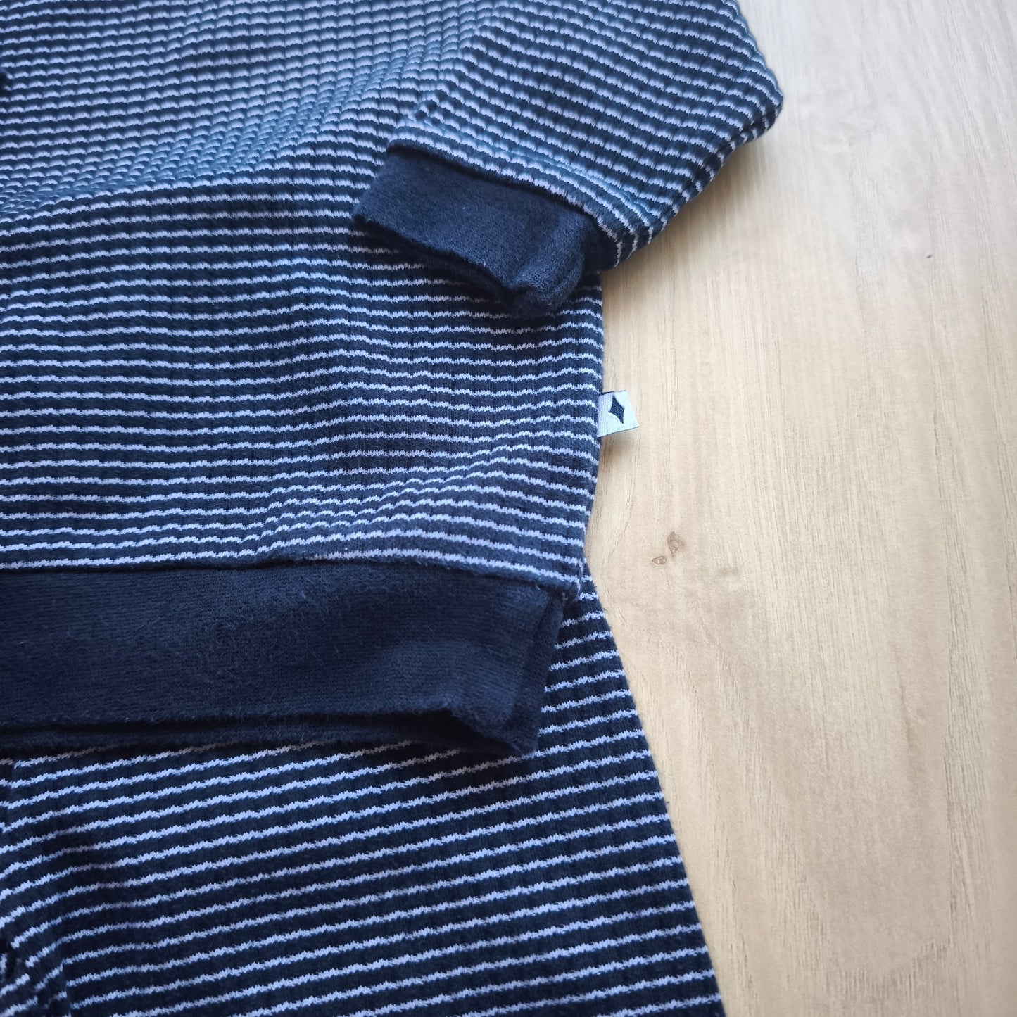 Conjunto de Camisola e Calça de Malha Às Riscas, Feetje