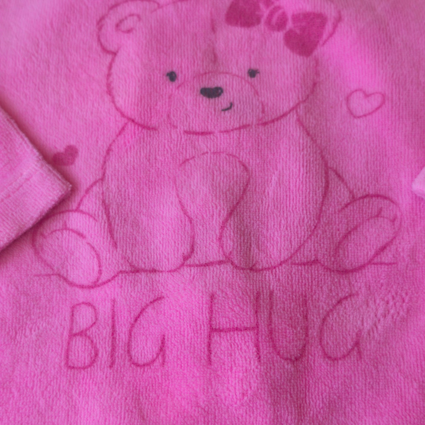 Babygrow de Veludo Rosa "Big Hug" – Prénatal